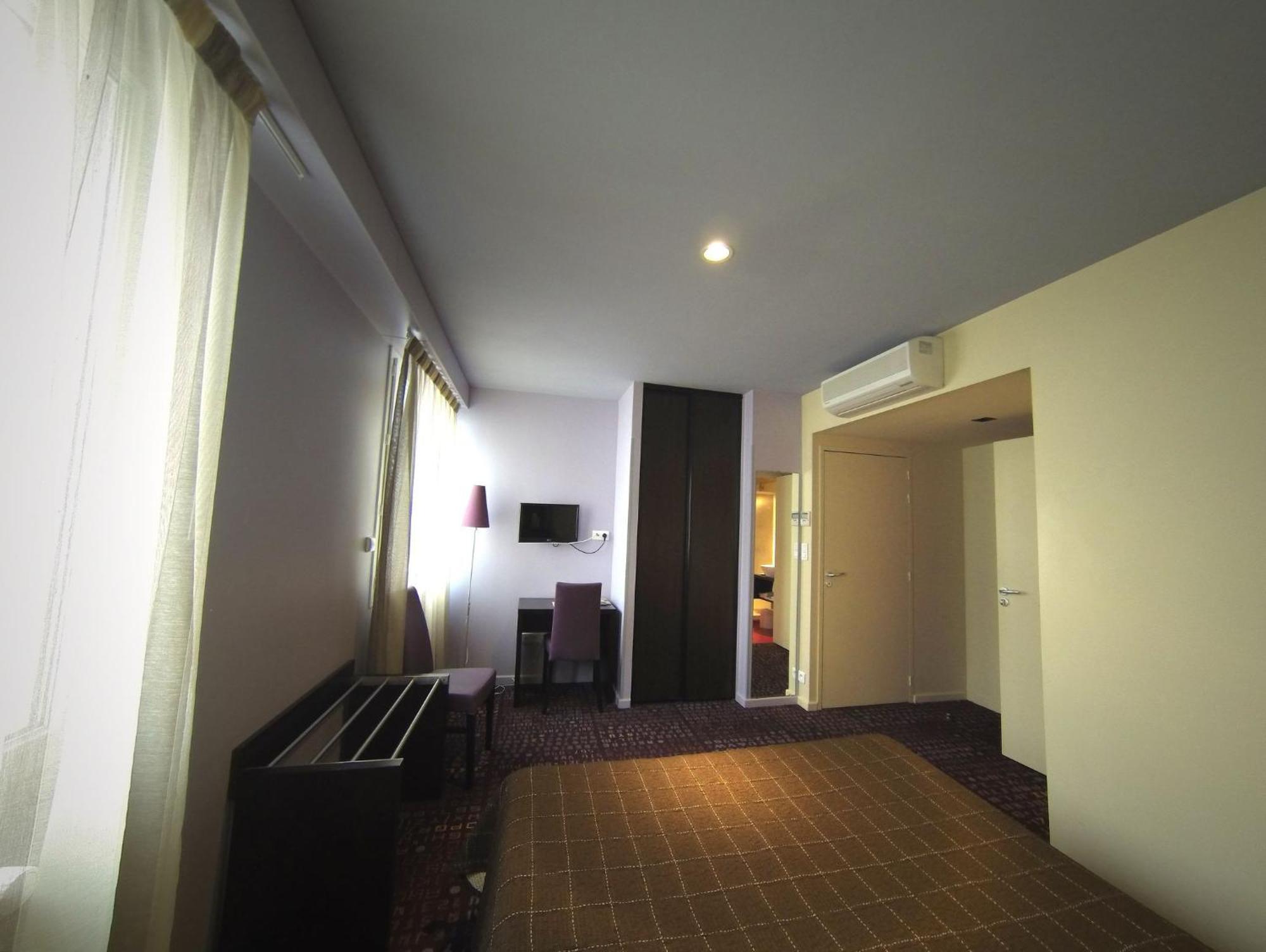 Le Ceitya Hotel Сен-Жил-Кроа-дьо-Ви Стая снимка